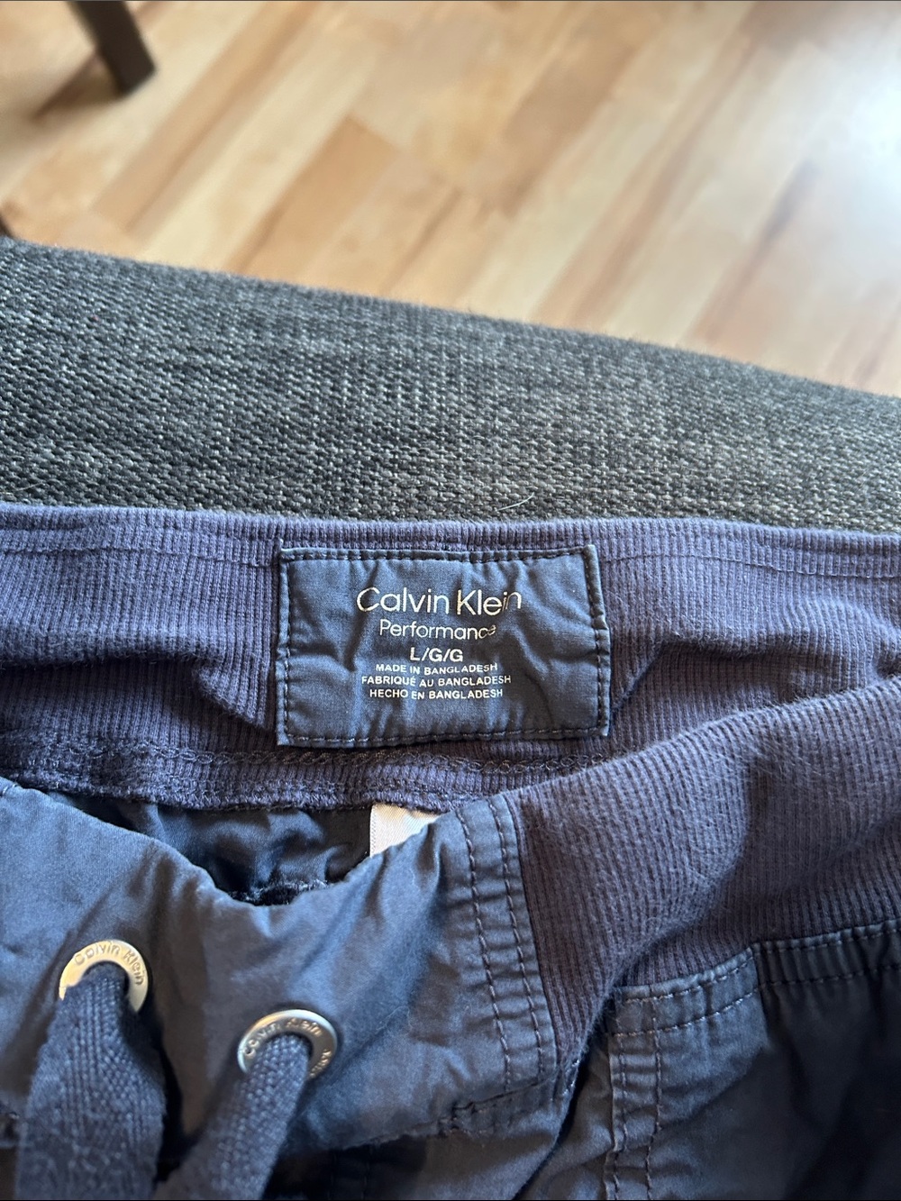 Calvin Klein Navy Blue Women's Drawstring Cargo Capri Pants - Picture 4 of 6